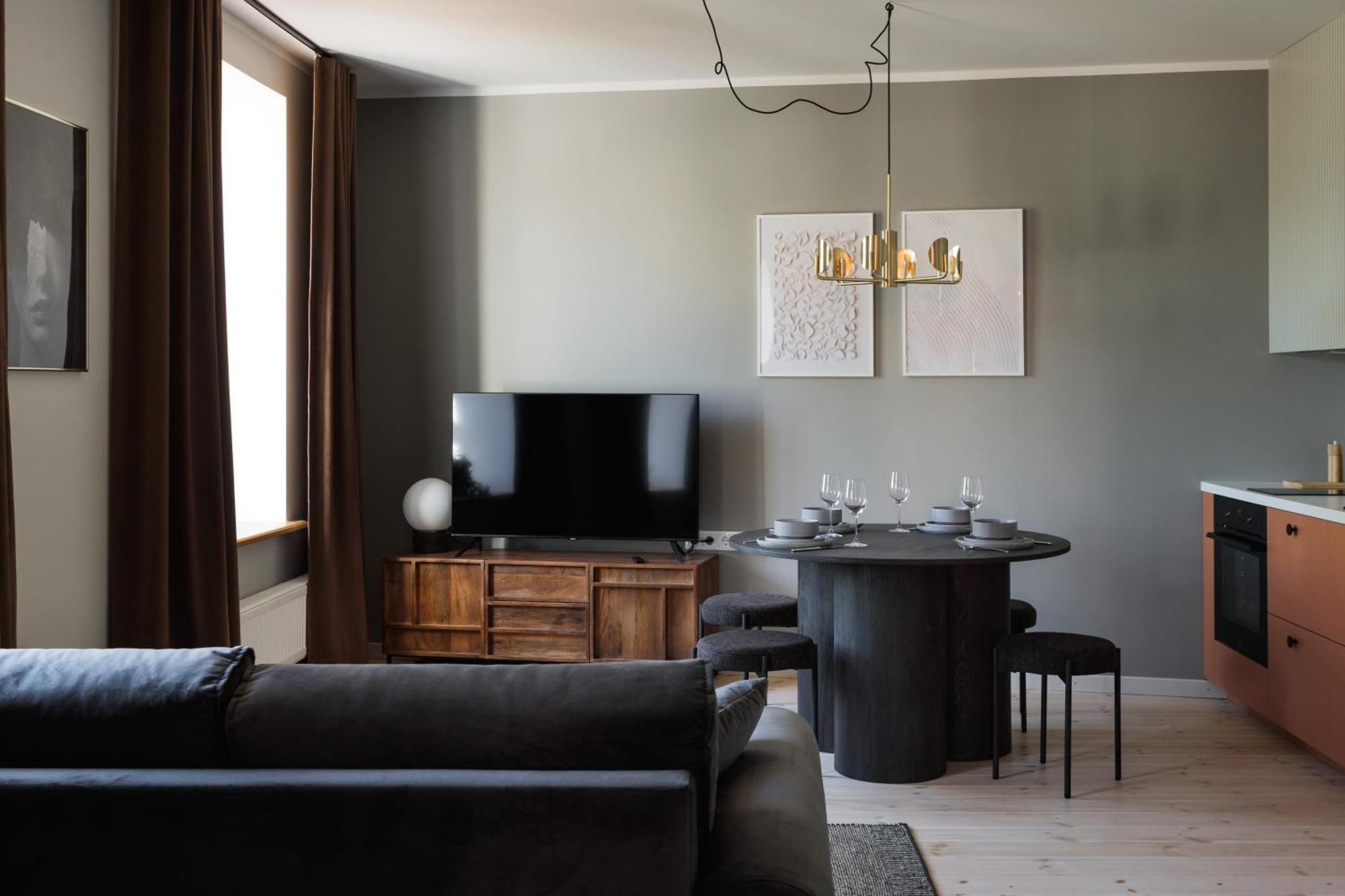 Centra Nams - Center Apartments ツェーシス エクステリア 写真